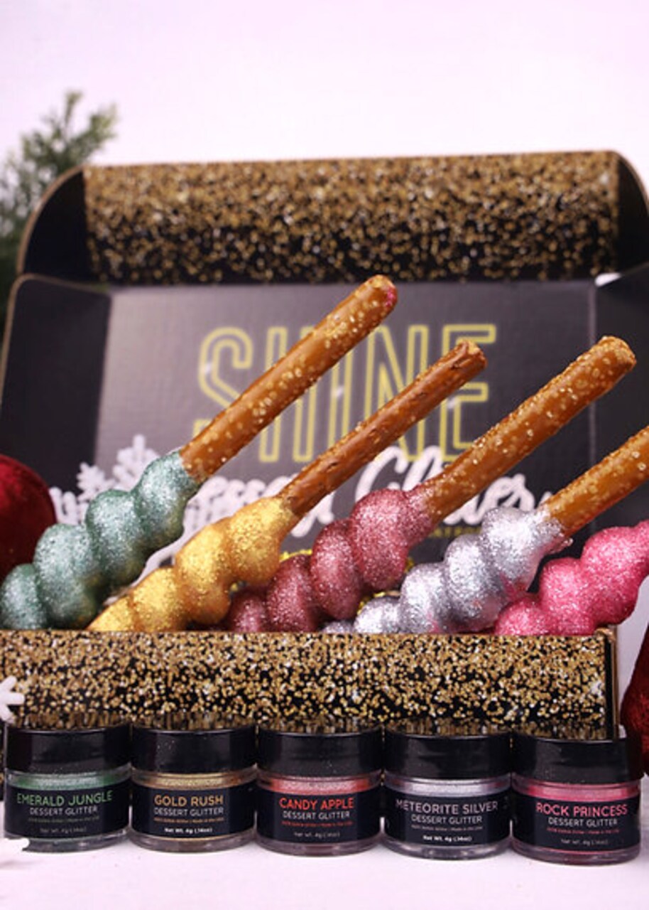 Shine Dessert Glitter: Christmas Holiday Bundle (5 Jar Set) - Edible  Glitter for Cake Decorating, Baking, Cocktails & Drinks - Kosher, Food  Grade FDA Compliant Edible Glitter